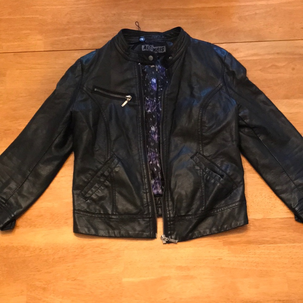 3/4 Sleeve Black Leather Jacket